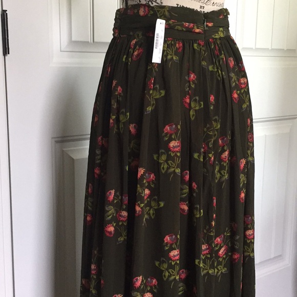 J. Crew Dresses & Skirts - J CREW Point Sur Green Floral Maxi Skirt